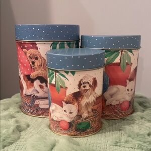 Nesting Storage Tin Set with Blue and Multicolor Design kittens and puppies